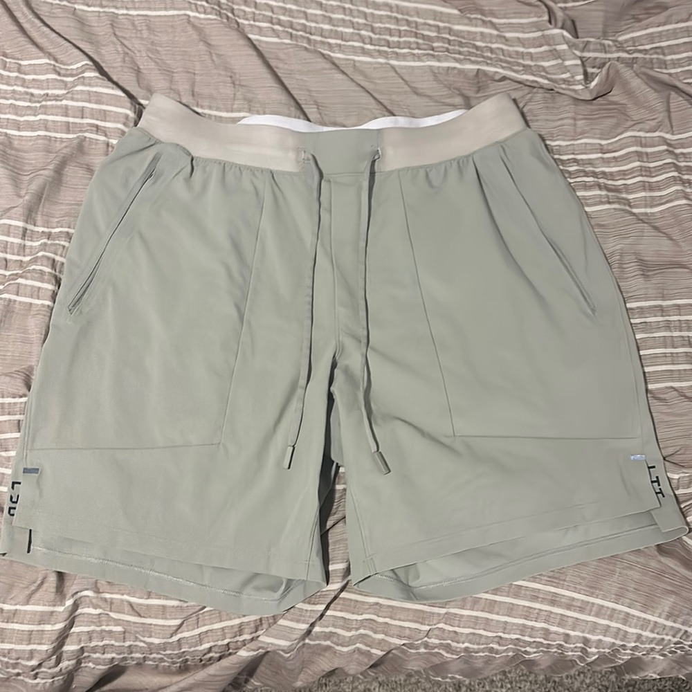Lululemon khaki/dri-fit shorts